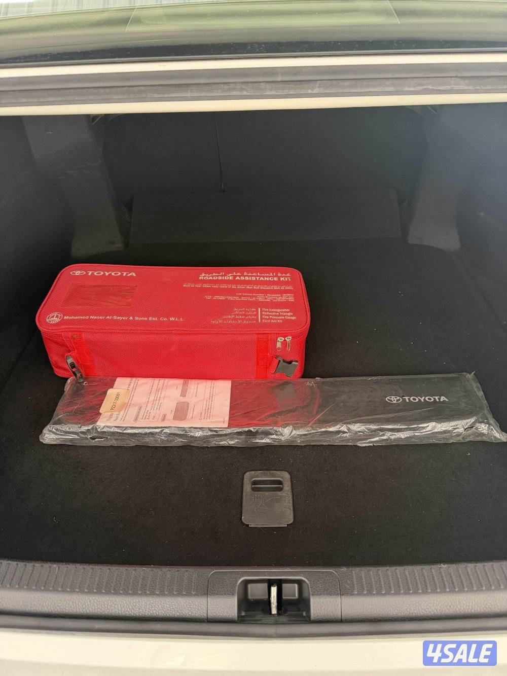 للبيع كامري 2019 GLE عداد 168 صبغ وكاله7