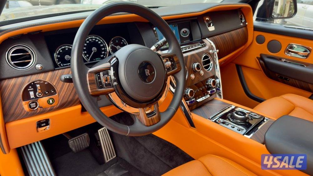 رولزرويس كولينن/ موديل 2021/ عداد 59 ألف/ تحت الكفالة / صبغ الوكالة10