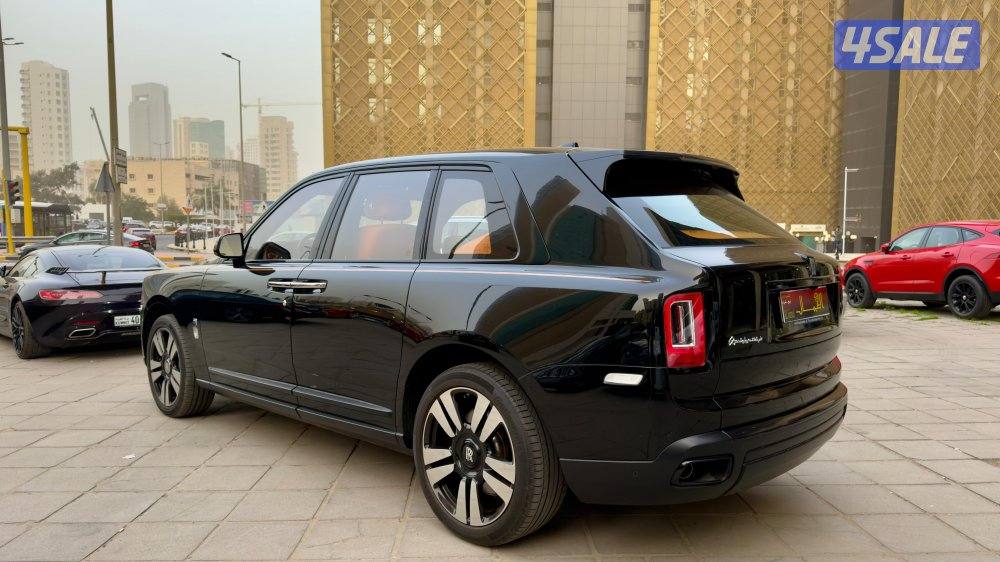رولزرويس كولينن/ موديل 2021/ عداد 59 ألف/ تحت الكفالة / صبغ الوكالة14