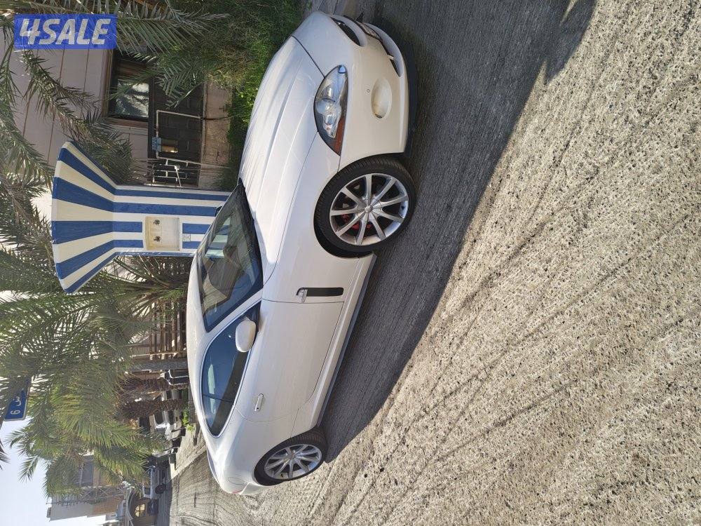 للبيع xk نضيف ماشى ١٣٥ الف اللون اليض1