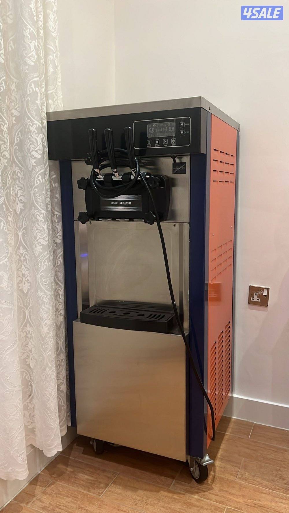 ماكينه ايس كريم شبه جديده2