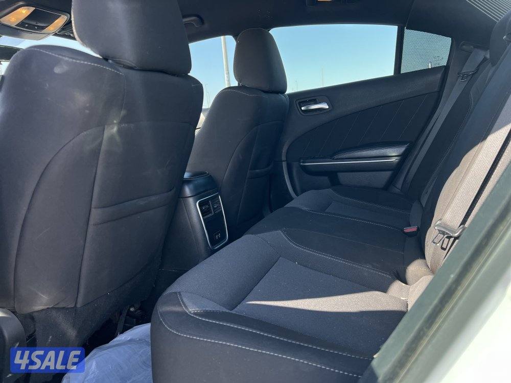 للبيع شارجر موديل20207