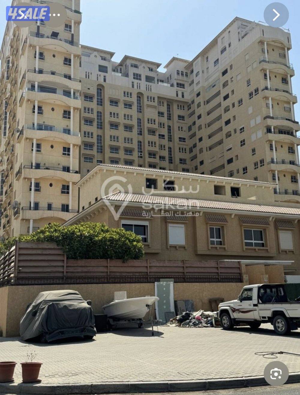 للبيع شقه اطلاله بحريه كامله صف اول1