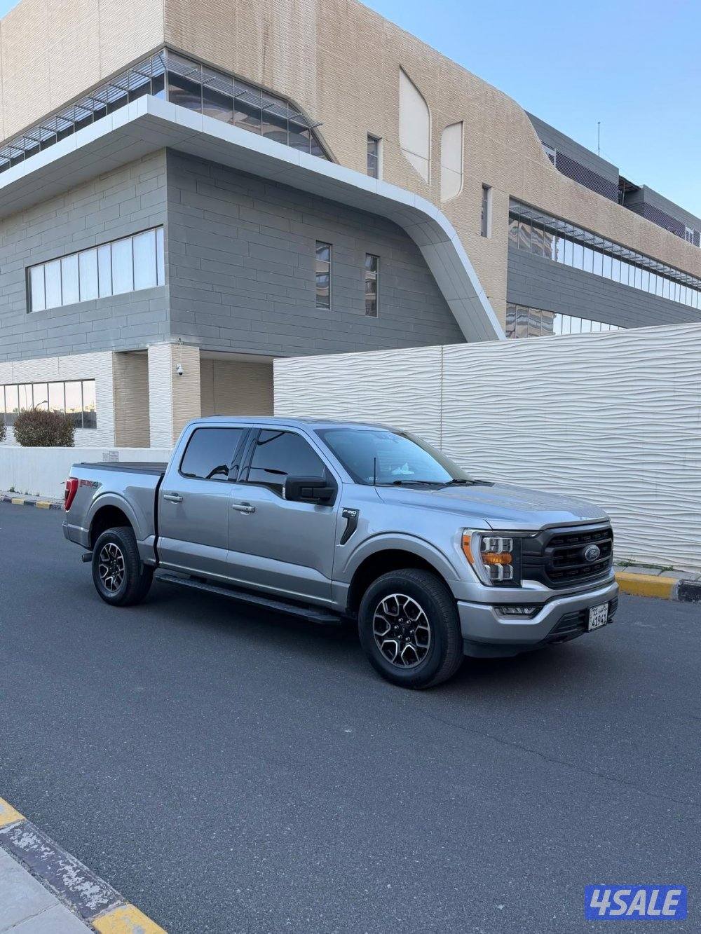 وانيـت فورد F150 دبل قير1