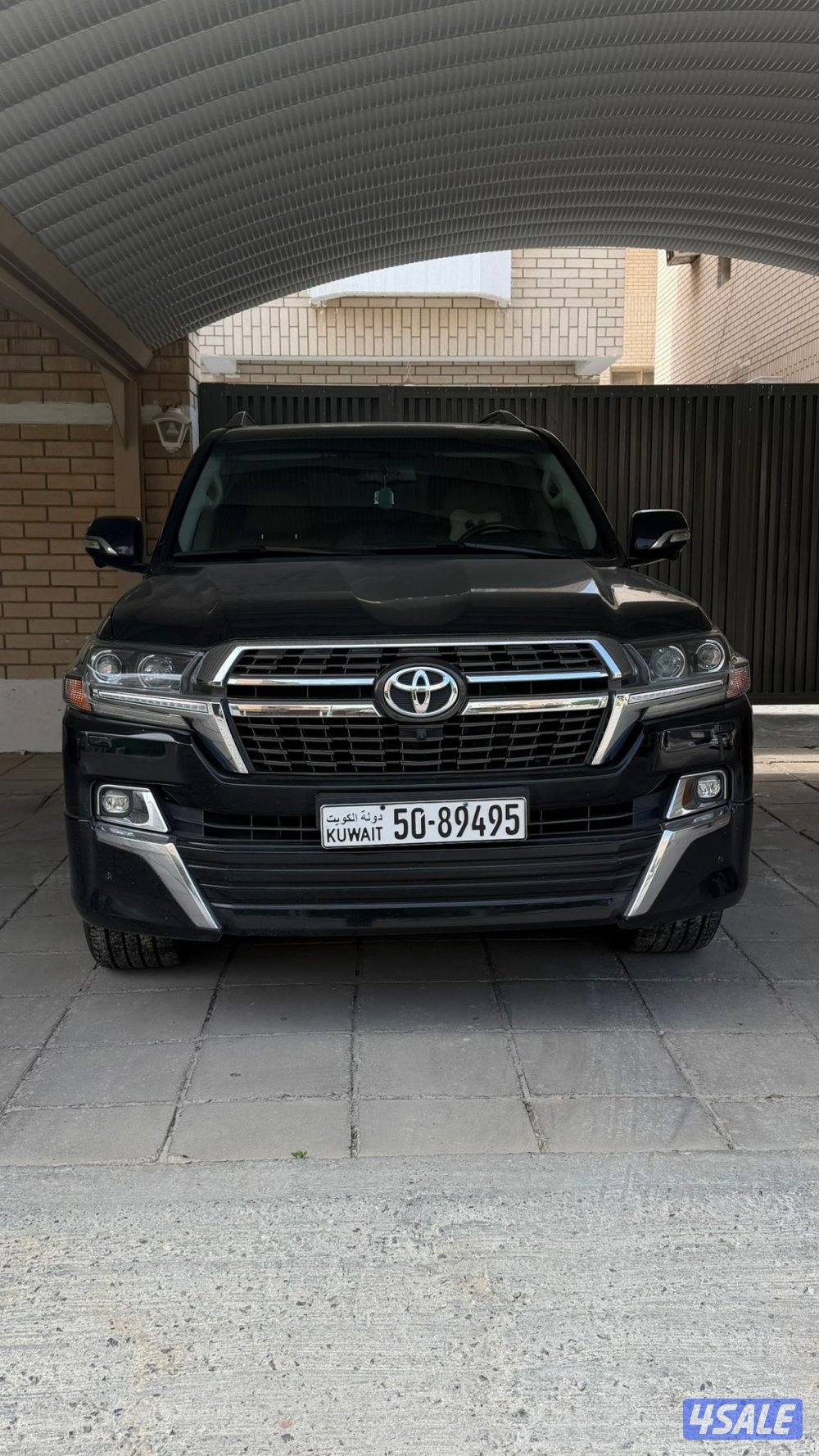 لاند كروزر سيقنتشر2