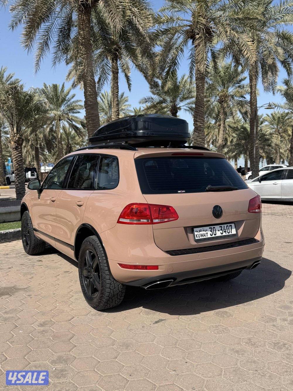 للبيع طوارق موديل 2013 ماشي 1951