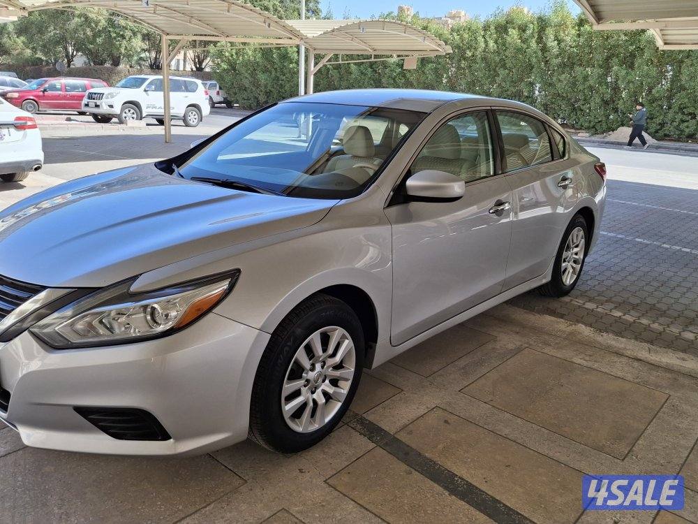 نيسان التيما 2018 لون سلفر صبغ الوكالة  ماشيه ١٧٠7