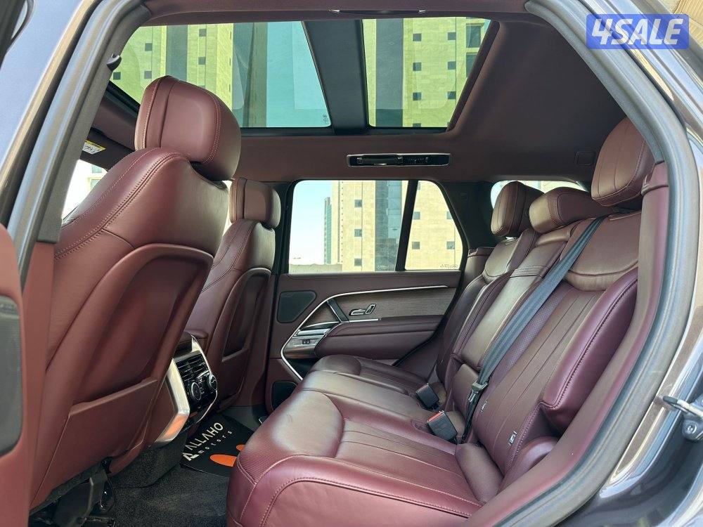 رنج روفرHSE V8 موديل2023 عداد22الف وارد الغانم تحت الكفاله+سيرفس مجاني9