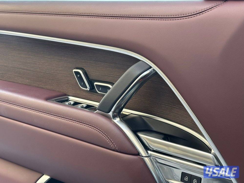 رنج روفرHSE V8 موديل2023 عداد22الف وارد الغانم تحت الكفاله+سيرفس مجاني11