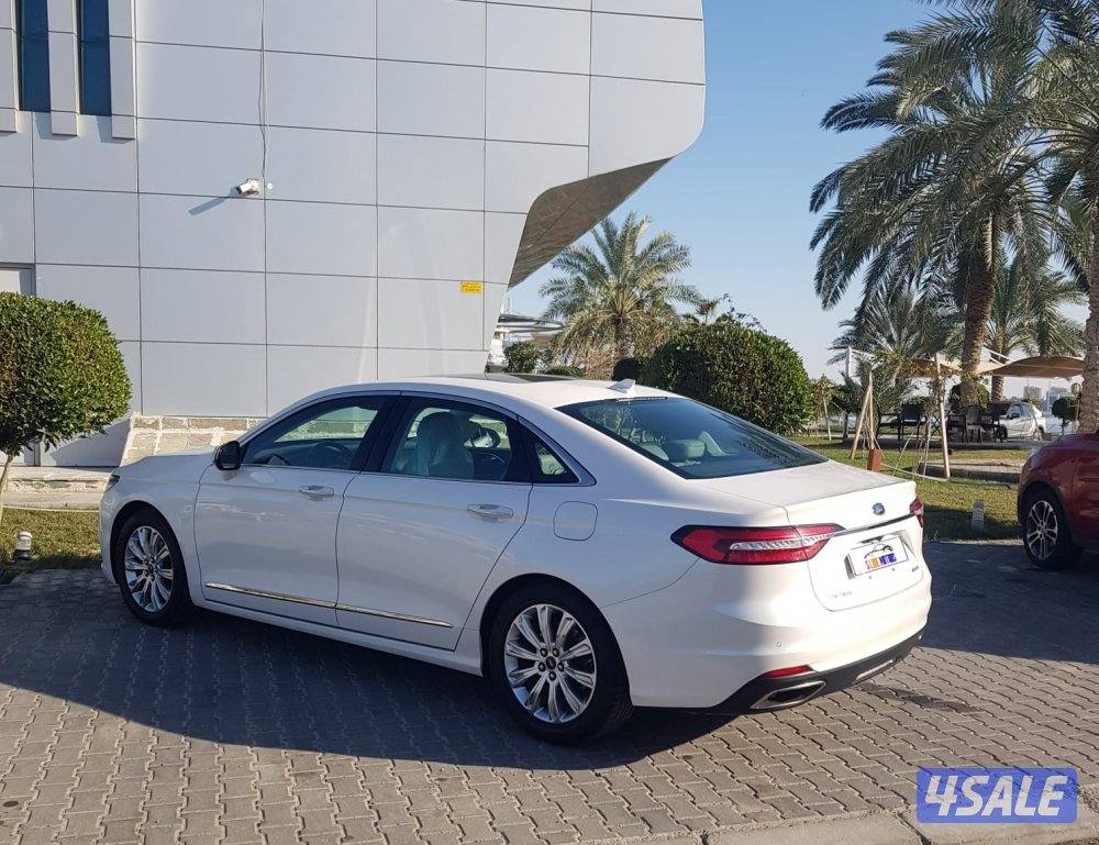 للبيع فورد توروس موديل 2022 عداد 88 ألف كيلو3