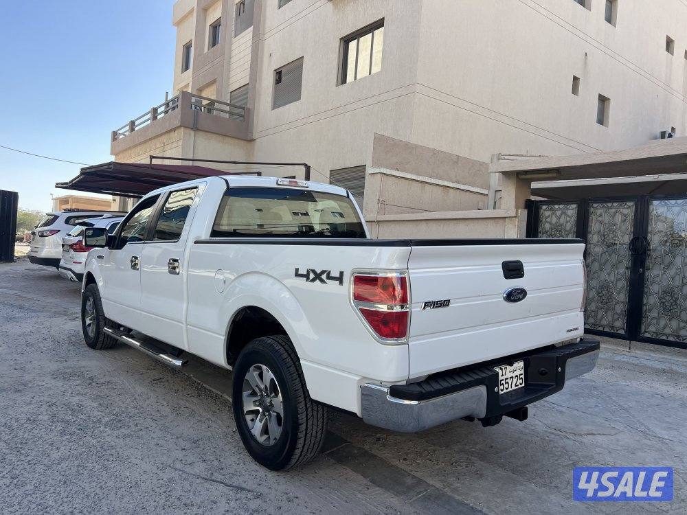 للبيع وانيت فورد2014 دبل قير3