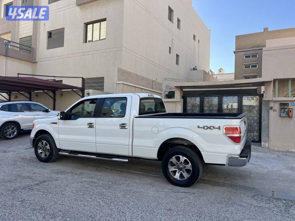 للبيع وانيت فورد2014 دبل قير5