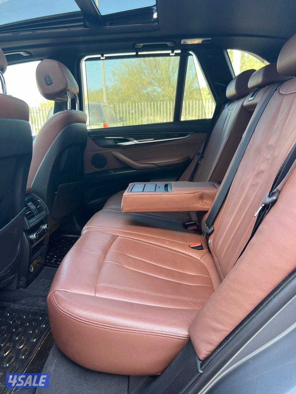 للبيع جيب X5 موديل 20174