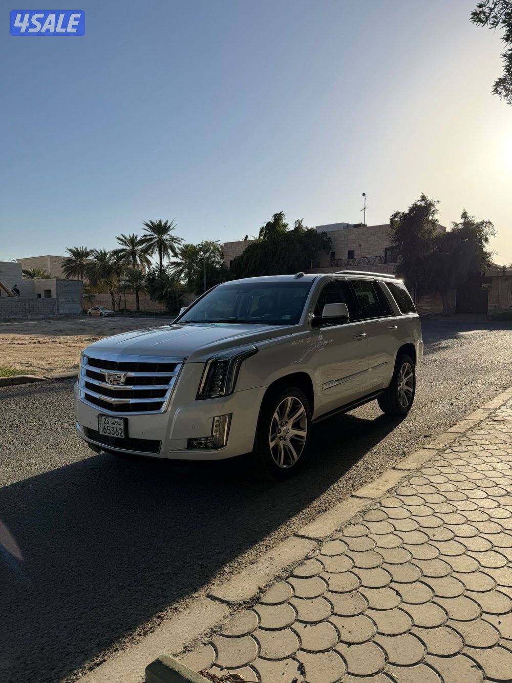 اسكاليد بريميوم دبل قير 20162