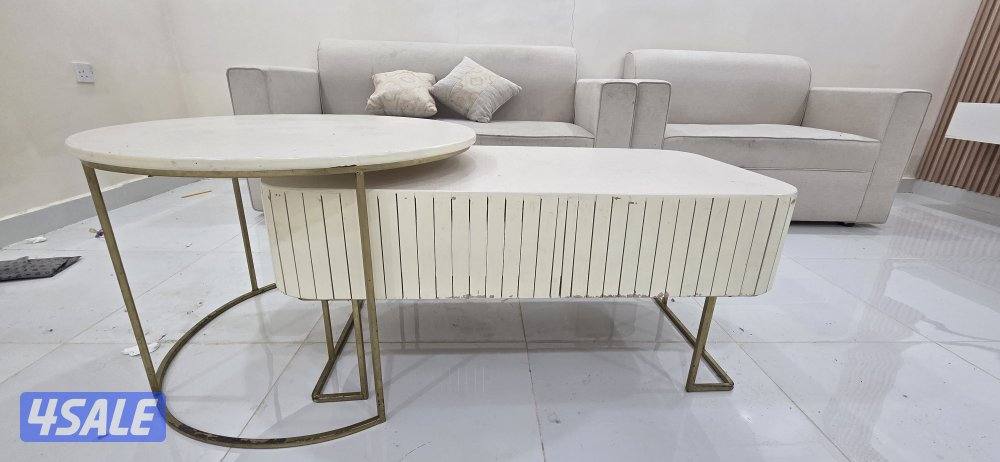 كنب ٣ كراسي + ٢ كرسي + طاولتين3