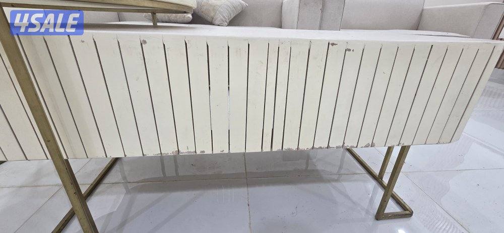 كنب ٣ كراسي + ٢ كرسي + طاولتين5