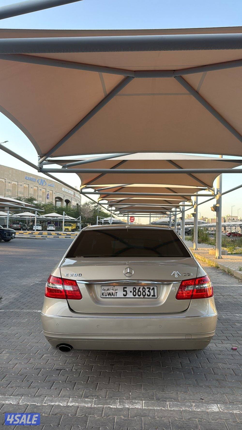 للبيع مرسيدس 20103