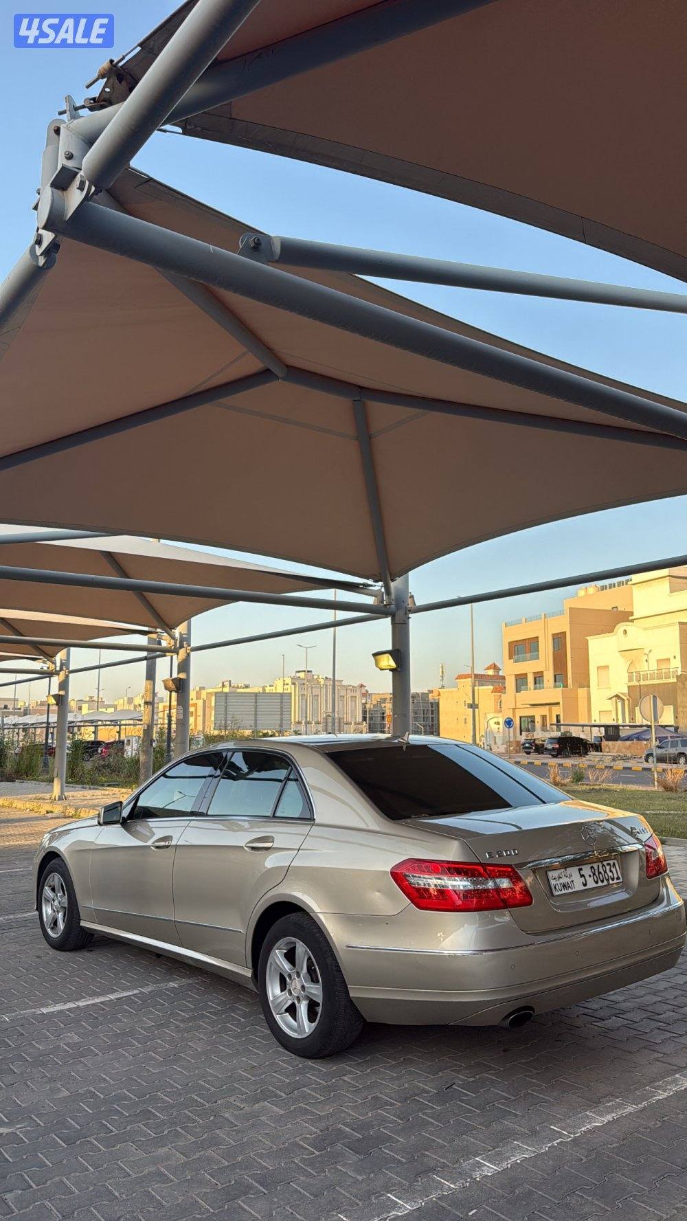 للبيع مرسيدس 20105