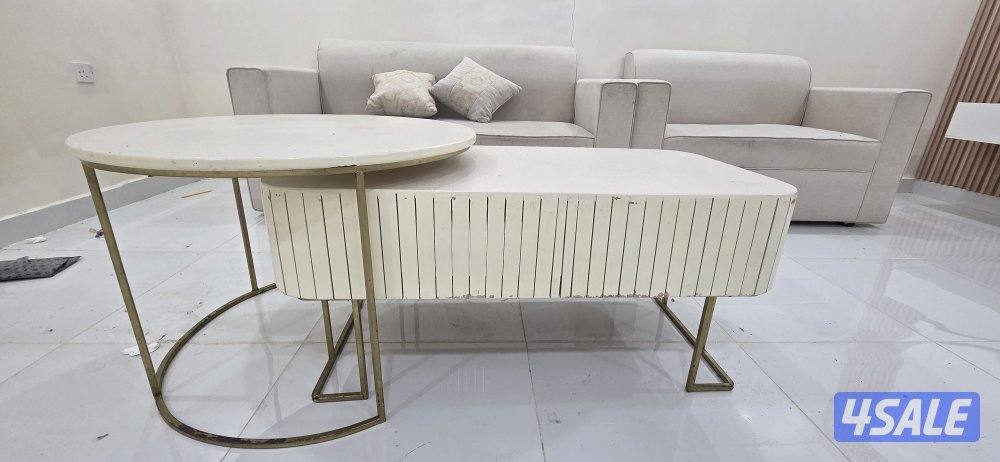 طاوله قعده مع كنب0