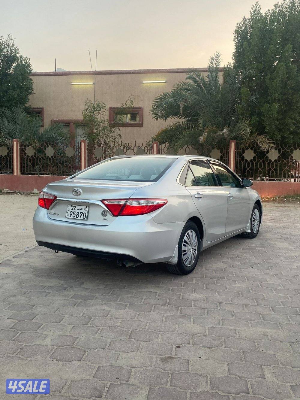 كامري2017. ماشي 190 الف  شرط الفحص2