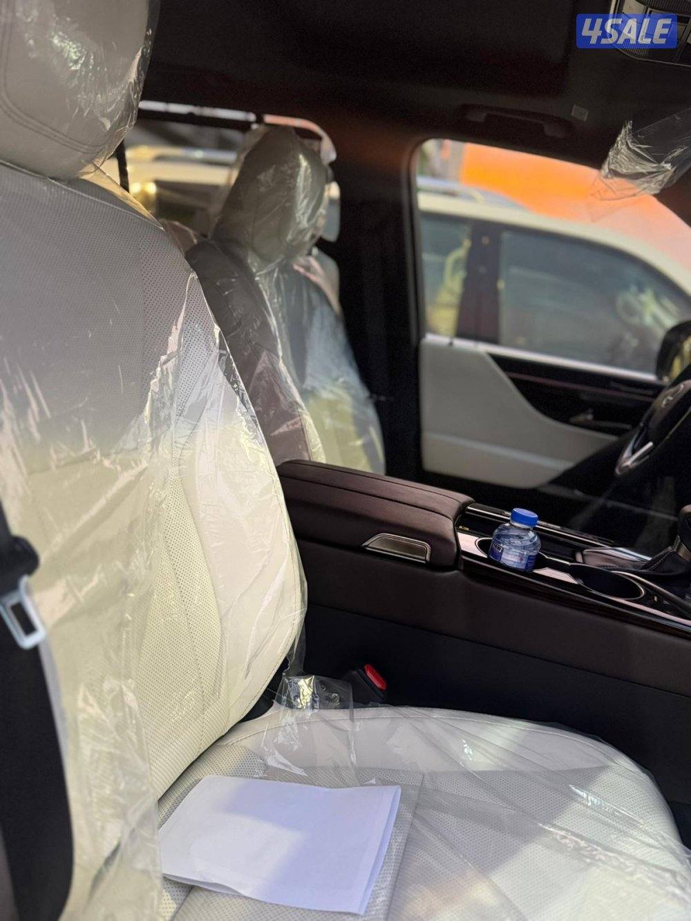 لكزس LX600 ٢٠٢٢ الساير عداد أصفار شرط الفحص صبغ وكاله الدرجه الثانيه4