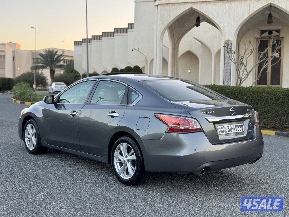 نيسان التيما موديل 2014 عداد 64 الف بحاله الوكاله5
