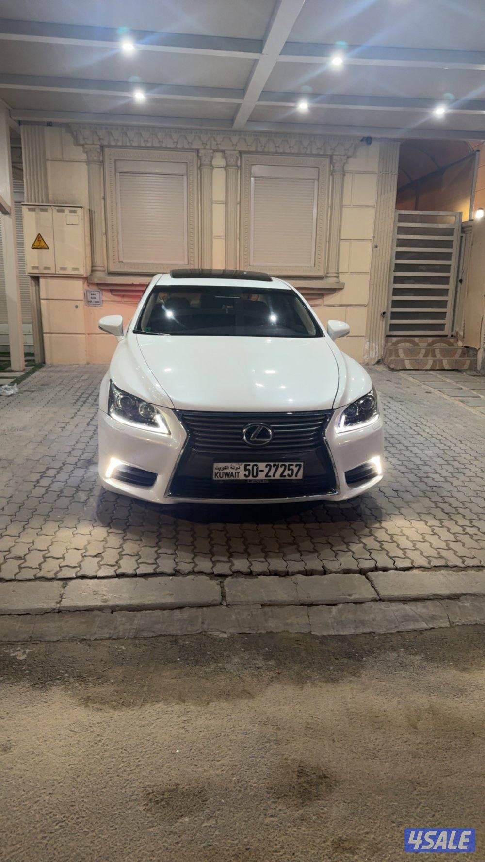 للبيع لكزس1