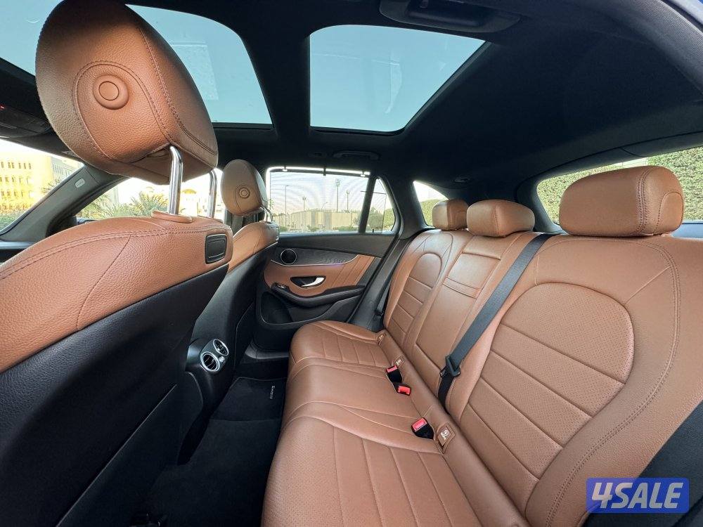 مرسيدس GLC200 موديل 2020 صبغ الوكاله بحاله الوكاله5