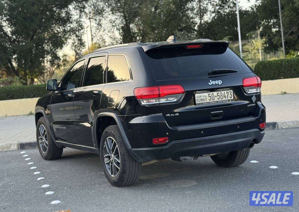 جيب جراند شيروكي موديل 2018 عداد 67 الف5