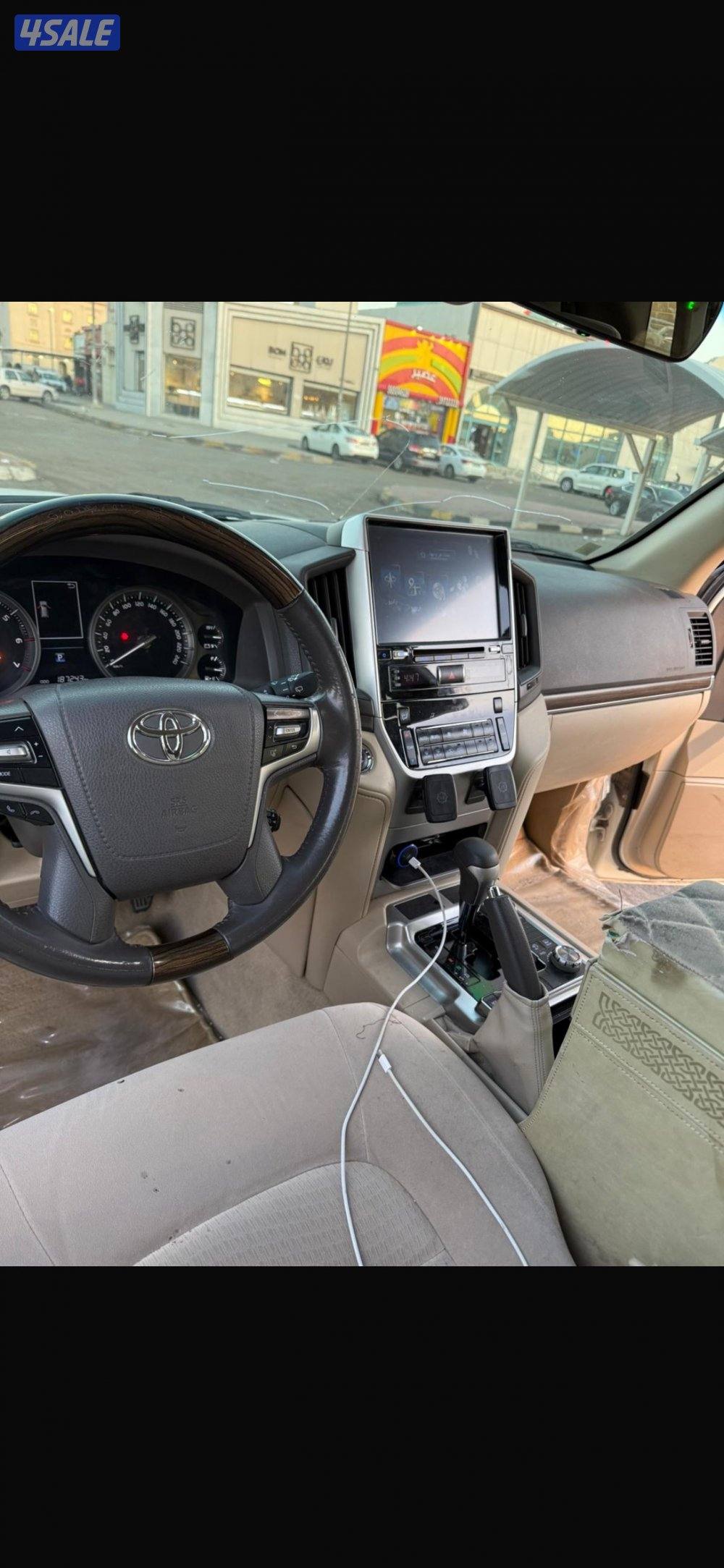 لاند كروزر قراند تورنق 2019 الرقم3