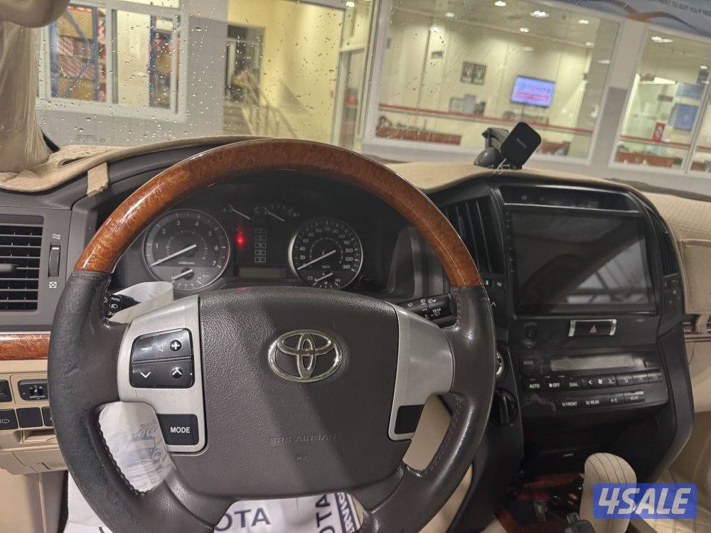 للبيع لاندكروزر 201511