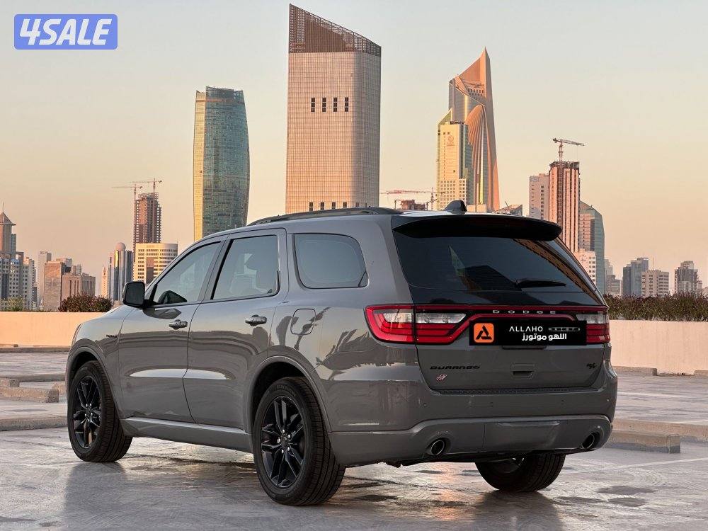 دودج دورانجوHEMI RT موديل2023 عداد32الف وارد الملا تحت الكفاله+الصيانه2