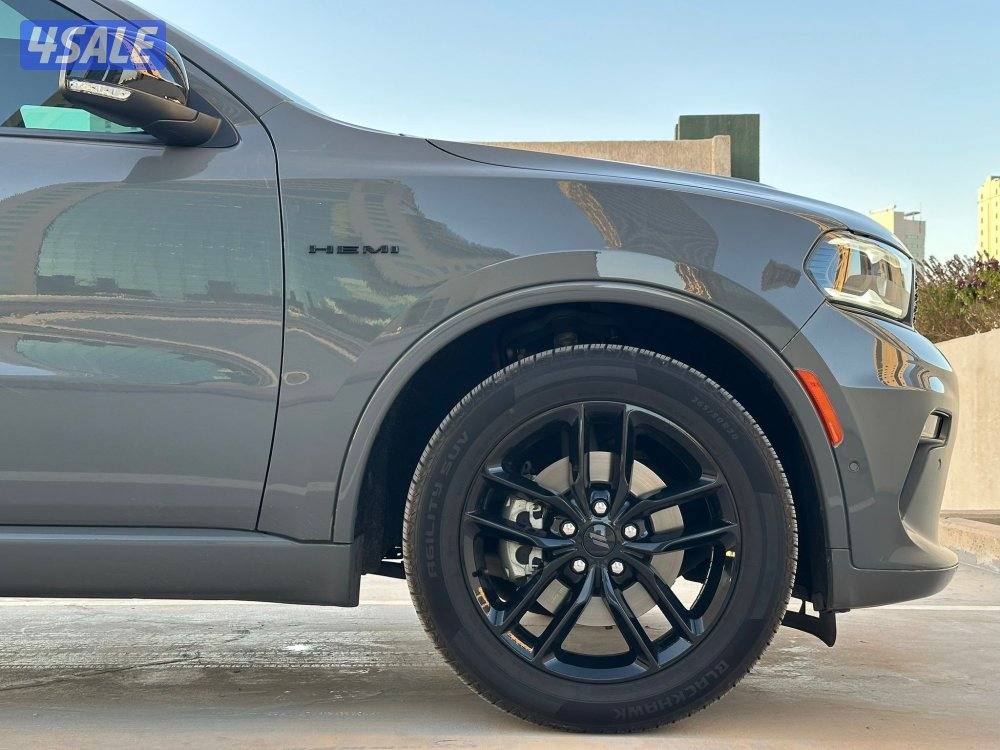 دودج دورانجوHEMI RT موديل2023 عداد32الف وارد الملا تحت الكفاله+الصيانه5