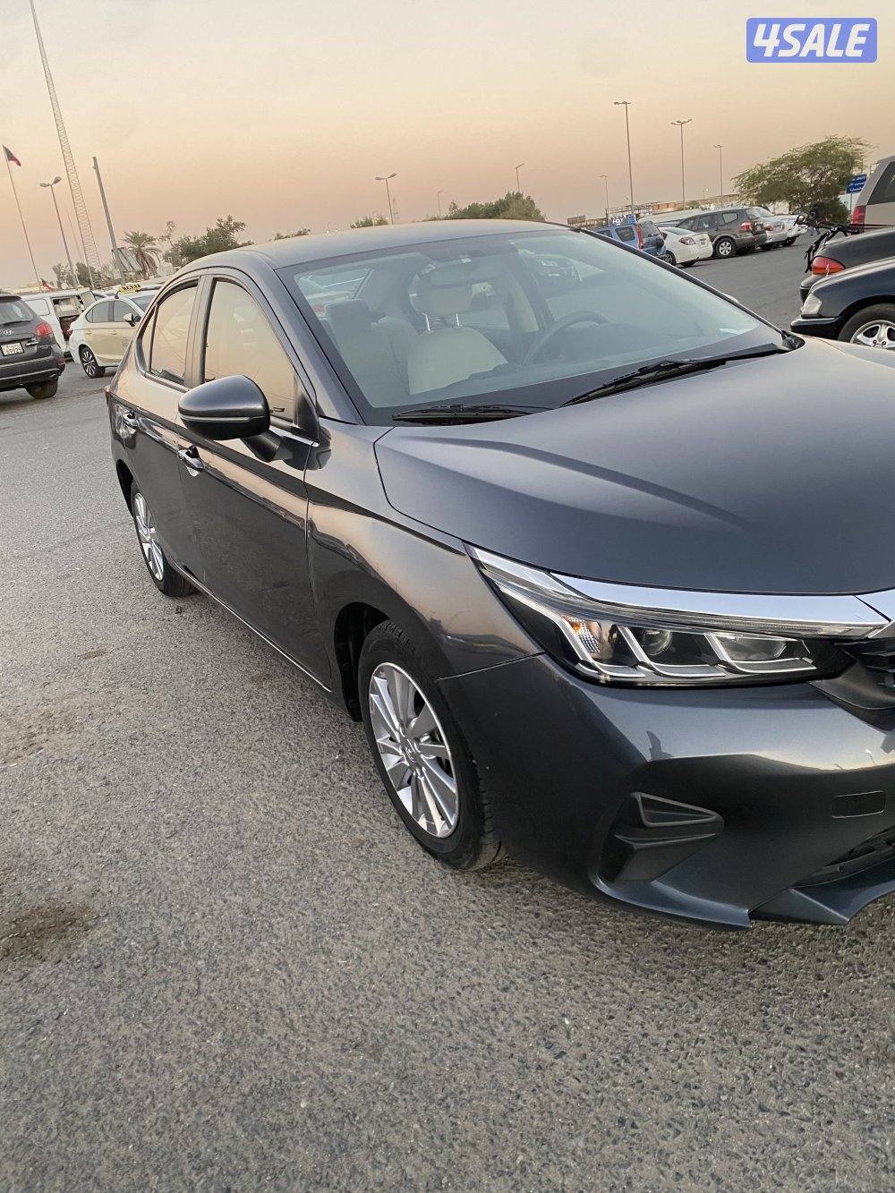 Honda city 2024 model car for sale,  full option and full inspaction2