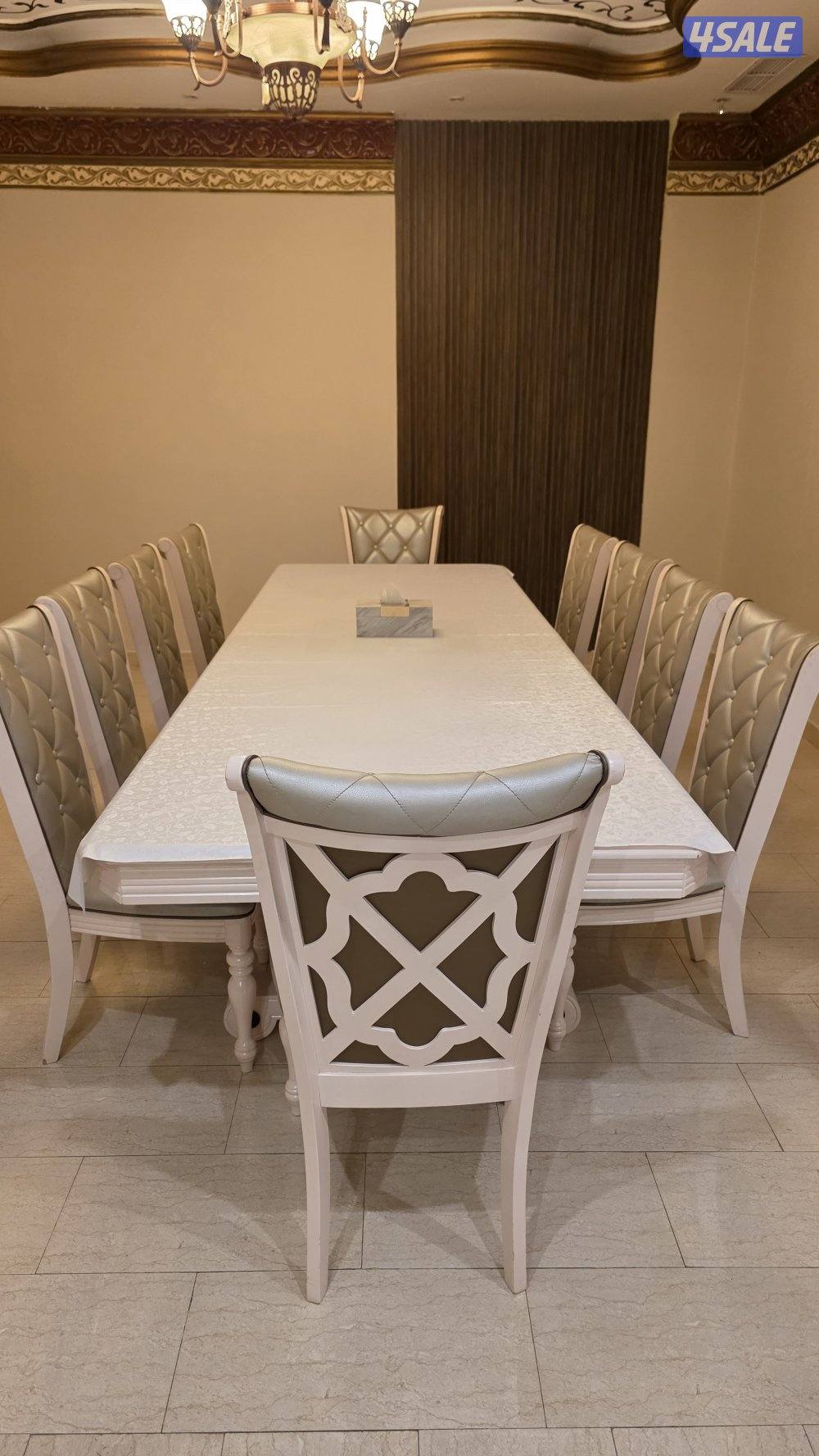 طاوله طعام ١٢ كرسي4