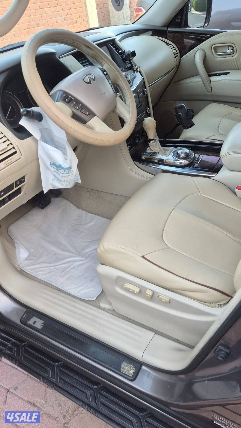 للبيع انفنتي Qx9