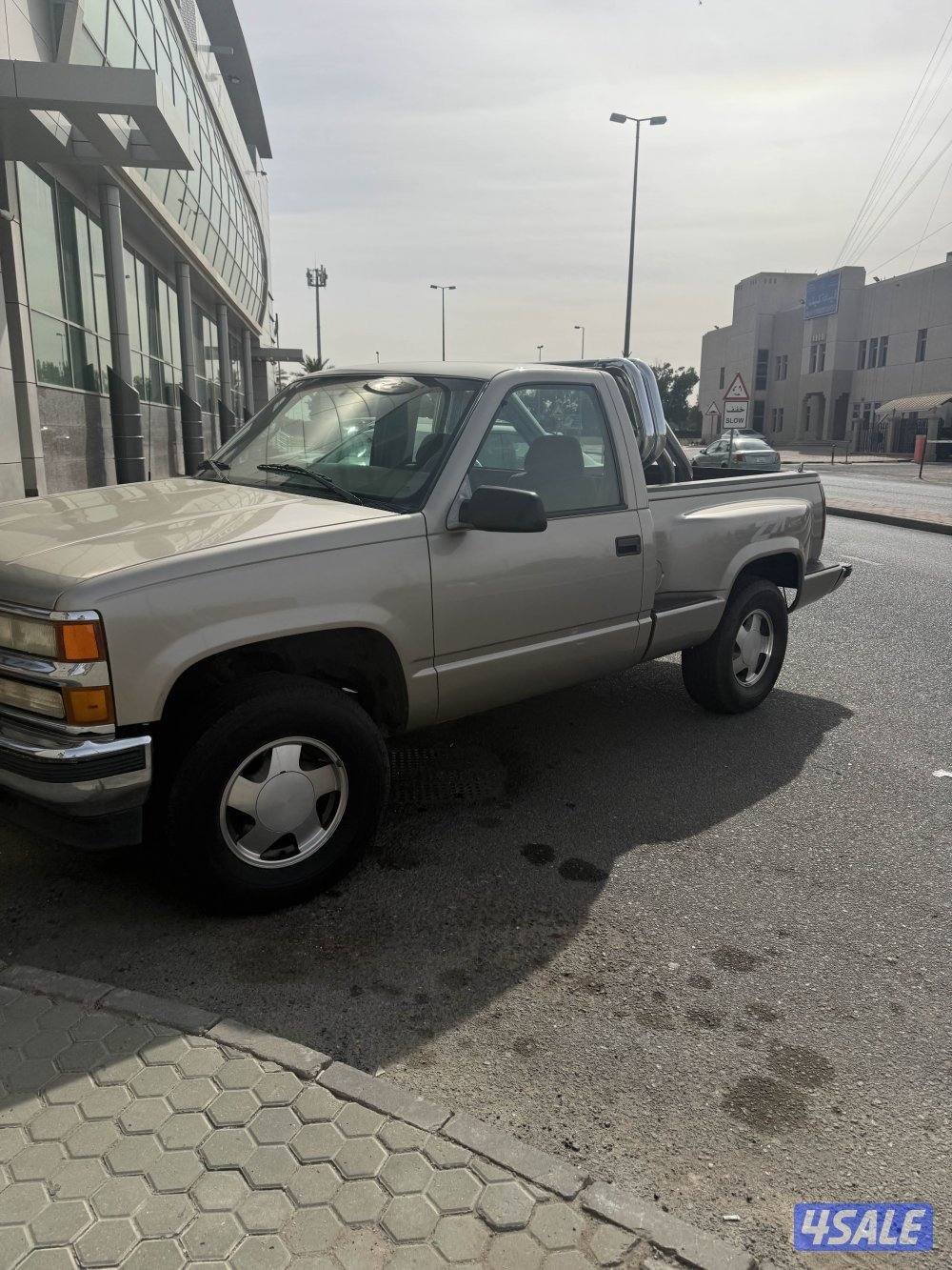 موديل 97 السياره نظيفه ماشاءالله وكالة الغانم ماشي 350 الف1