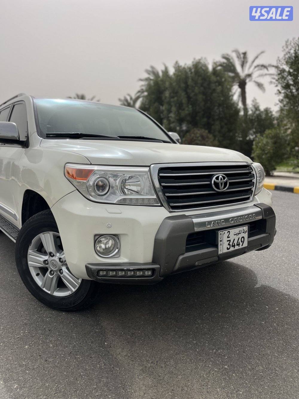 للبيع لاند كروزر GX.R موديل 20142