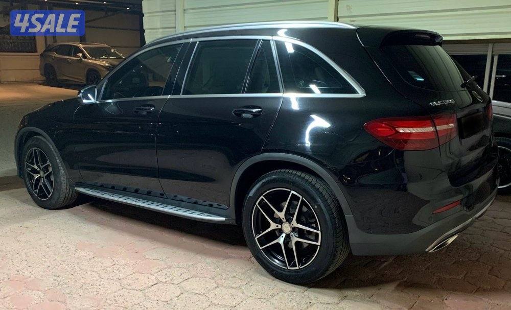 مرسيدس GLC (بحالة الوكالة)1