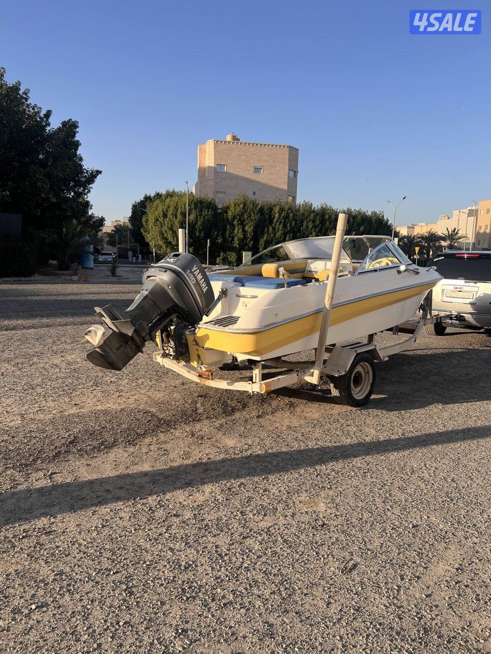 طراد أمريكي 18 قدم موديل 19942