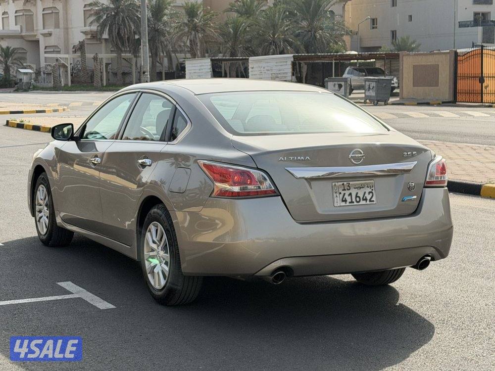 للبيع نيسان التيما 20138