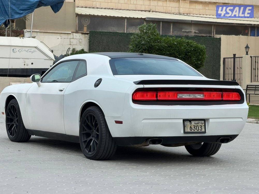 للبيع دودج شالنجر 2012 v86