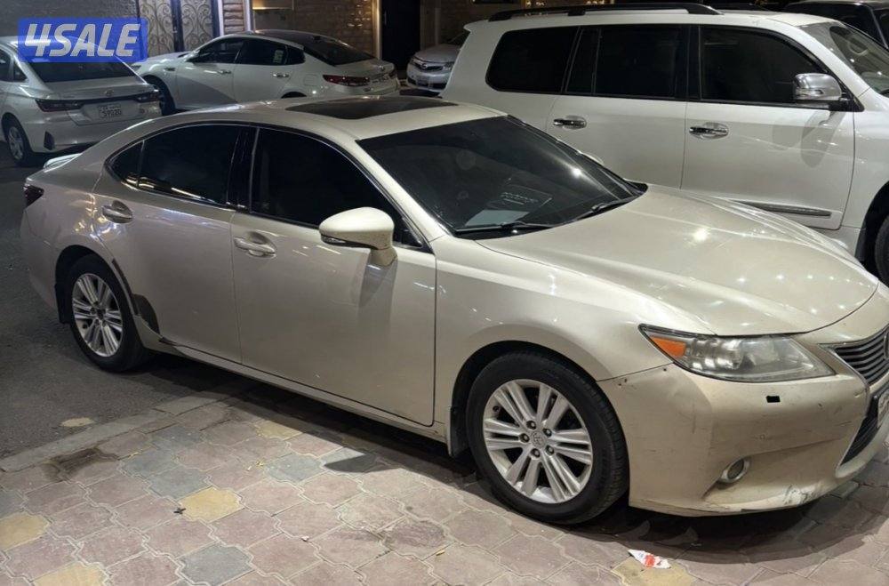 للبيع لكزس es-2501