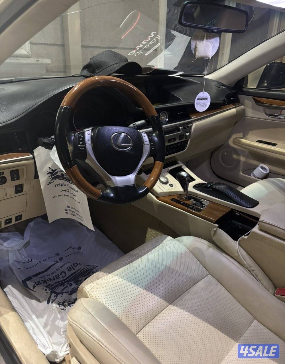 للبيع لكزس es-2504