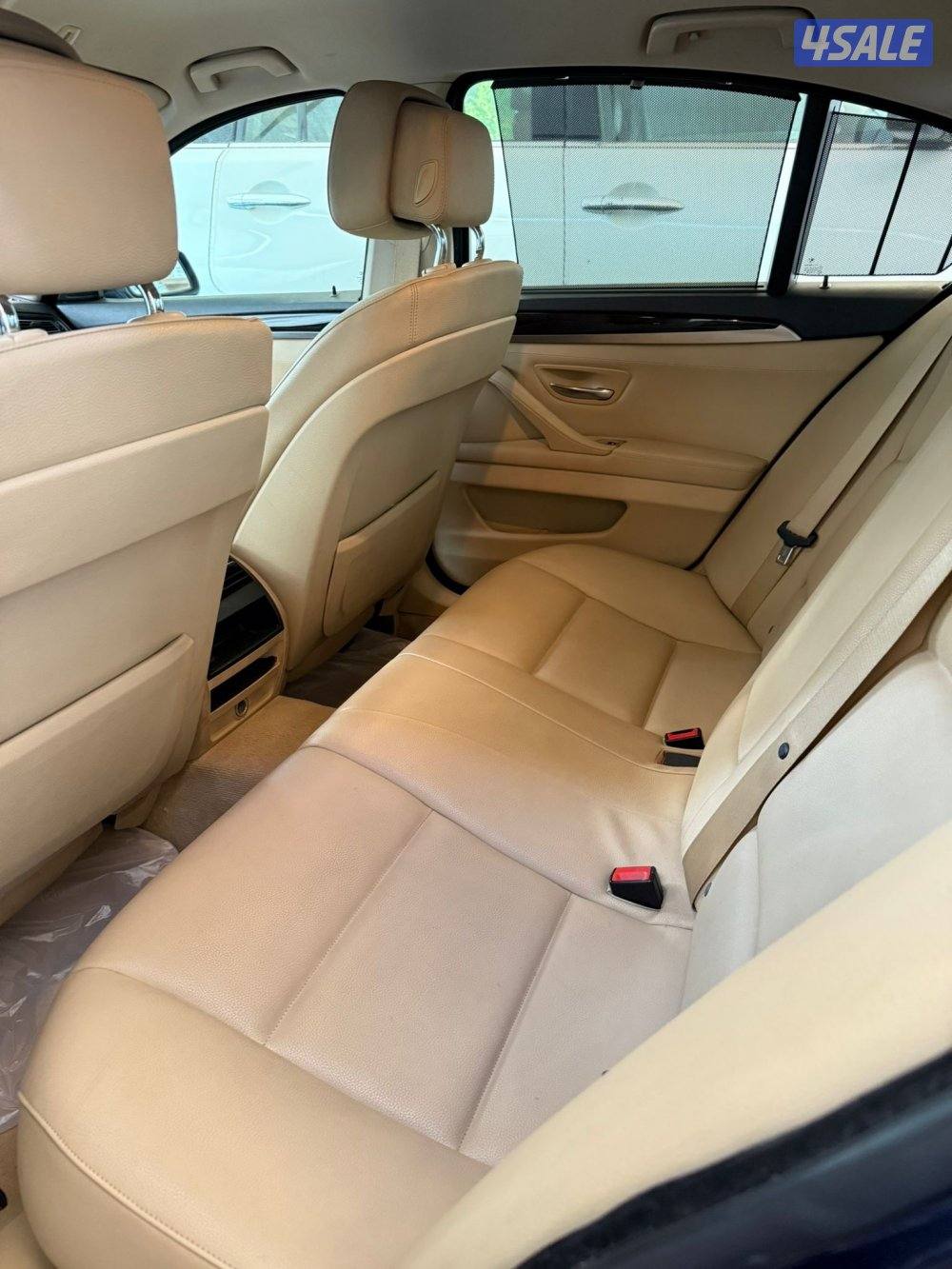 بي ام 520i للبيع3