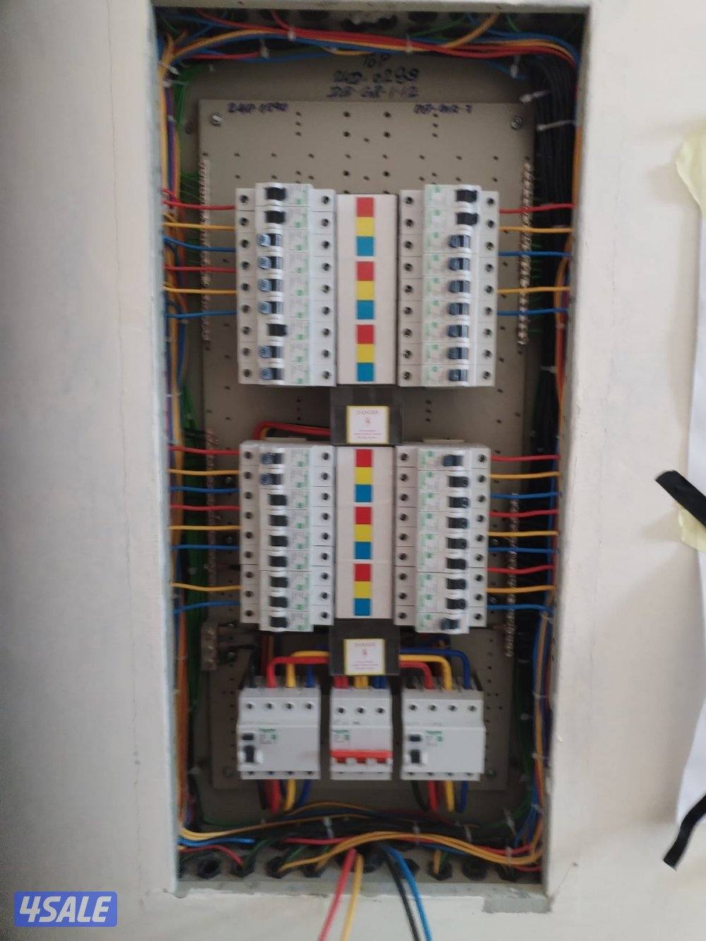 فني ومقاول كهرباء10