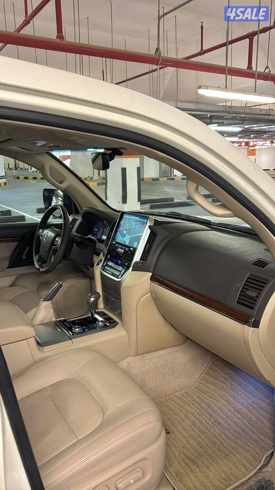 للبيع GXR موديل 2018 اعلى درجه زوايد وجلد ماشي 360 الف صبغ الوكاله6