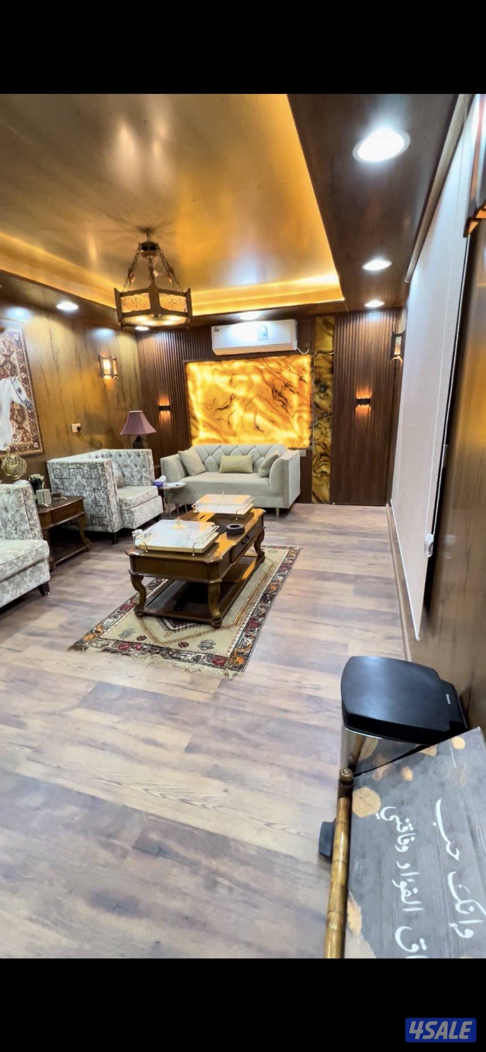 شاليه شقه قلص ٩/٣،٦٦ كوخ ماستر0