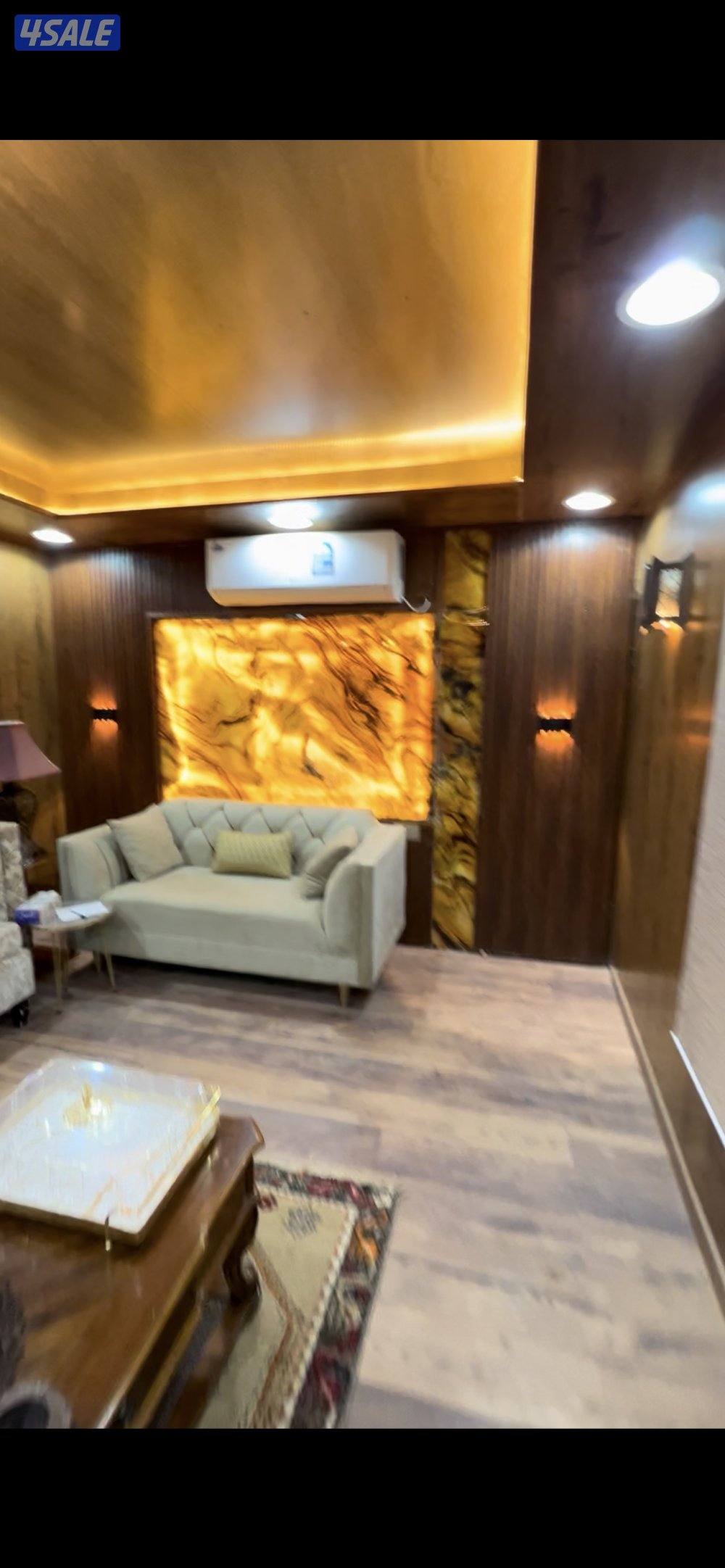 شاليه شقه قلص ٩/٣،٦٦ كوخ ماستر8