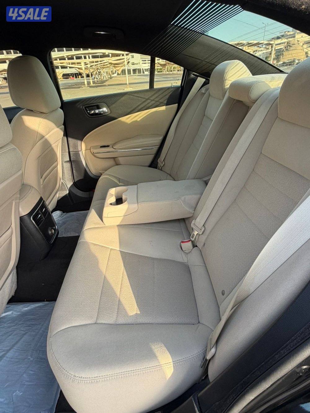 للبيع دودج جارجر 20148